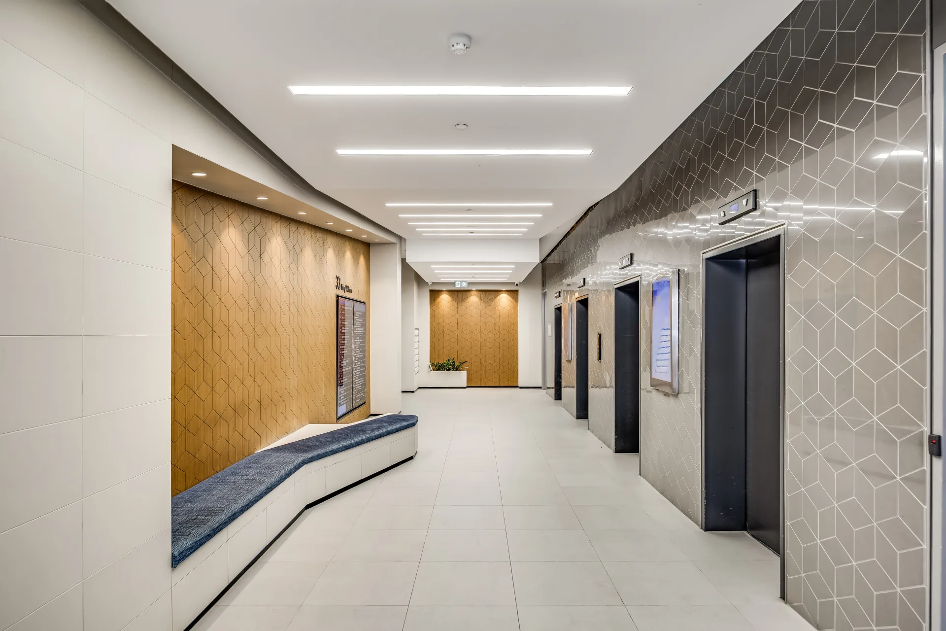 33 King William Street — image 3