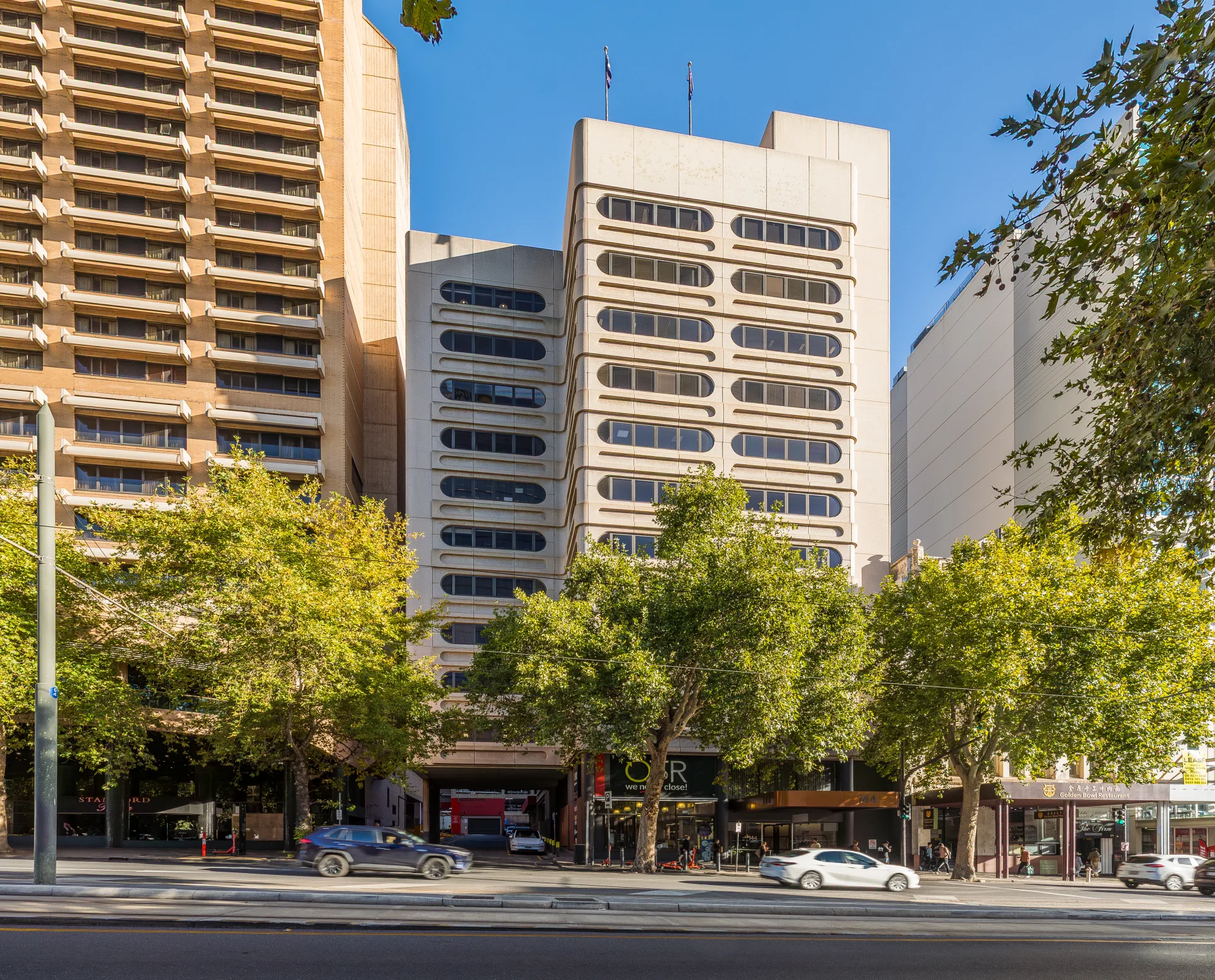 144 North Terrace — image 3